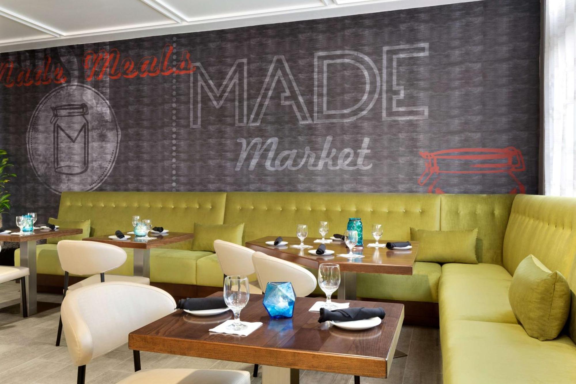 Doubletree By Hilton Hotel Oklahoma City Airport Экстерьер фото
