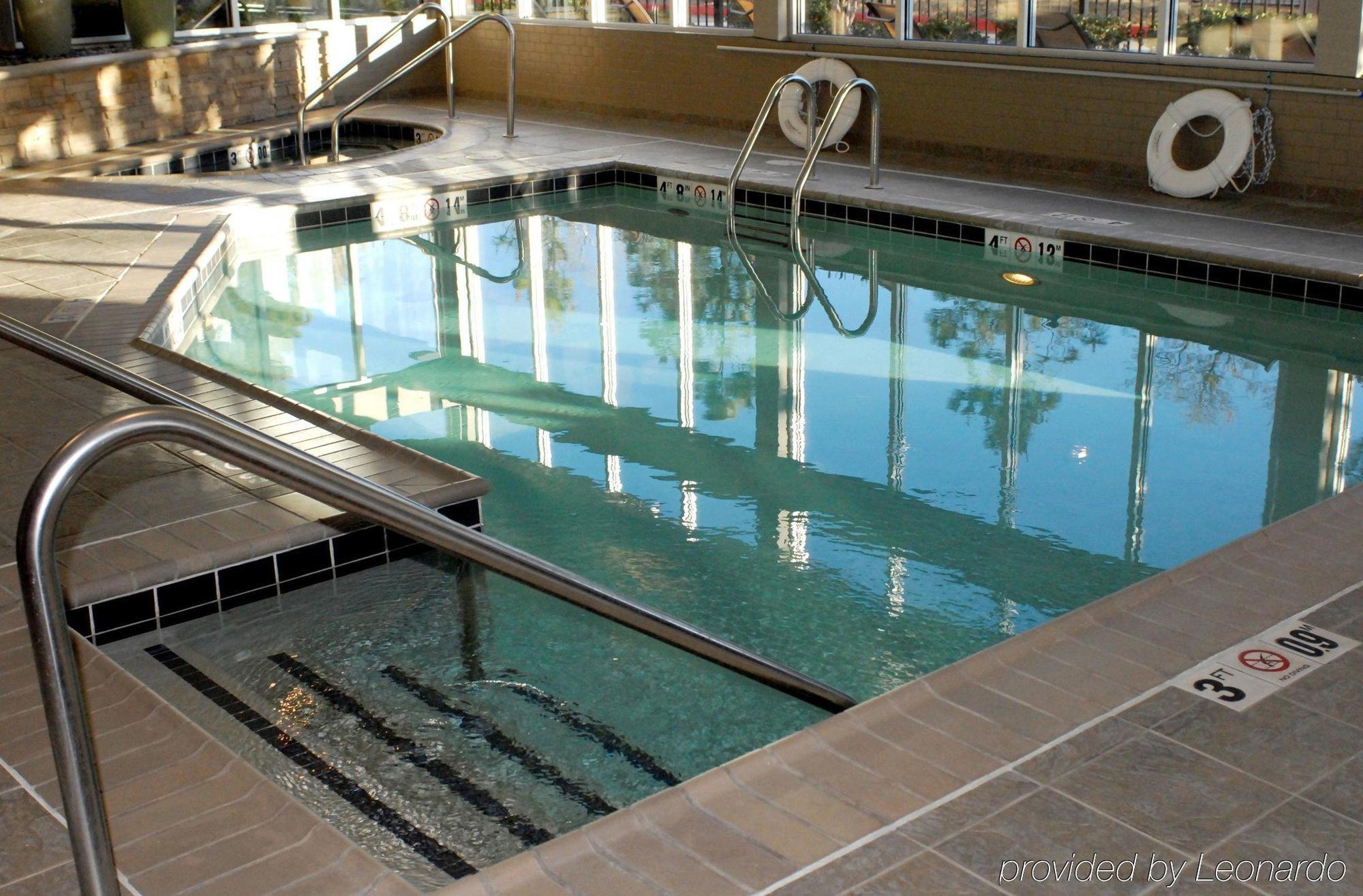 Doubletree By Hilton Hotel Oklahoma City Airport Экстерьер фото