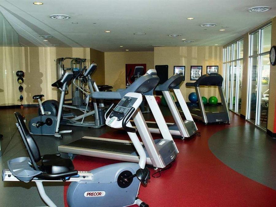Doubletree By Hilton Hotel Oklahoma City Airport Экстерьер фото