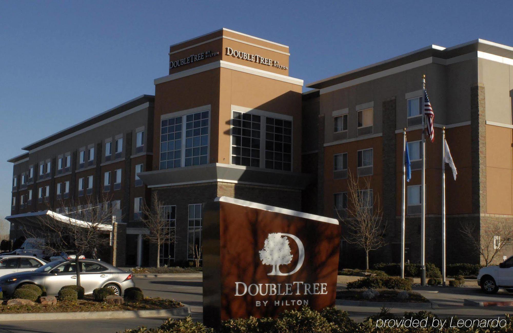 Doubletree By Hilton Hotel Oklahoma City Airport Экстерьер фото