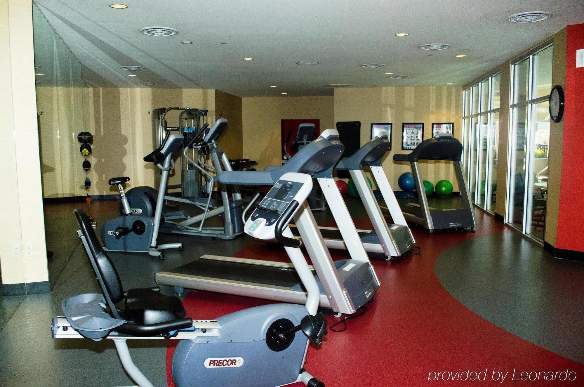 Doubletree By Hilton Hotel Oklahoma City Airport Экстерьер фото