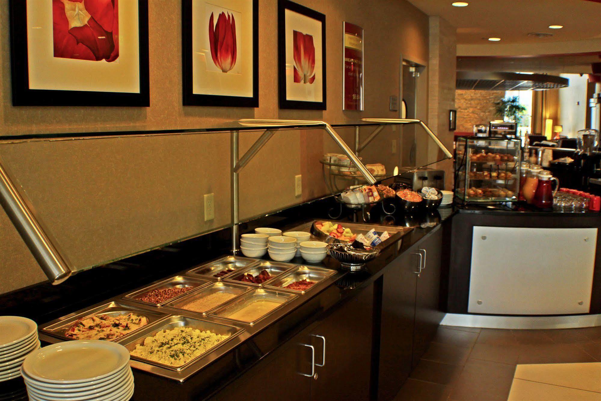 Doubletree By Hilton Hotel Oklahoma City Airport Экстерьер фото