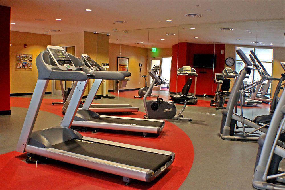 Doubletree By Hilton Hotel Oklahoma City Airport Экстерьер фото