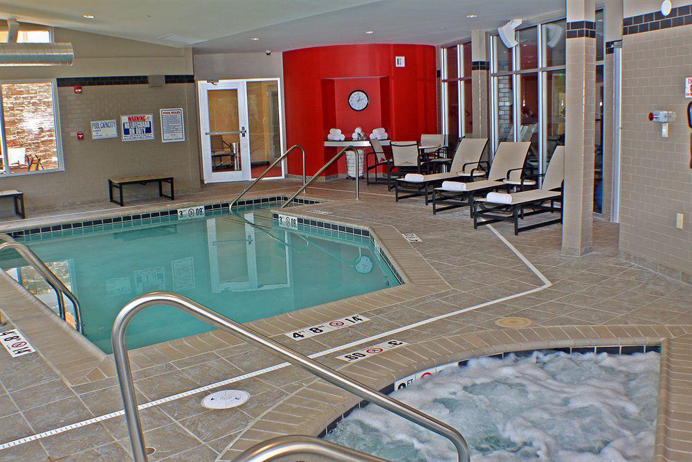 Doubletree By Hilton Hotel Oklahoma City Airport Экстерьер фото